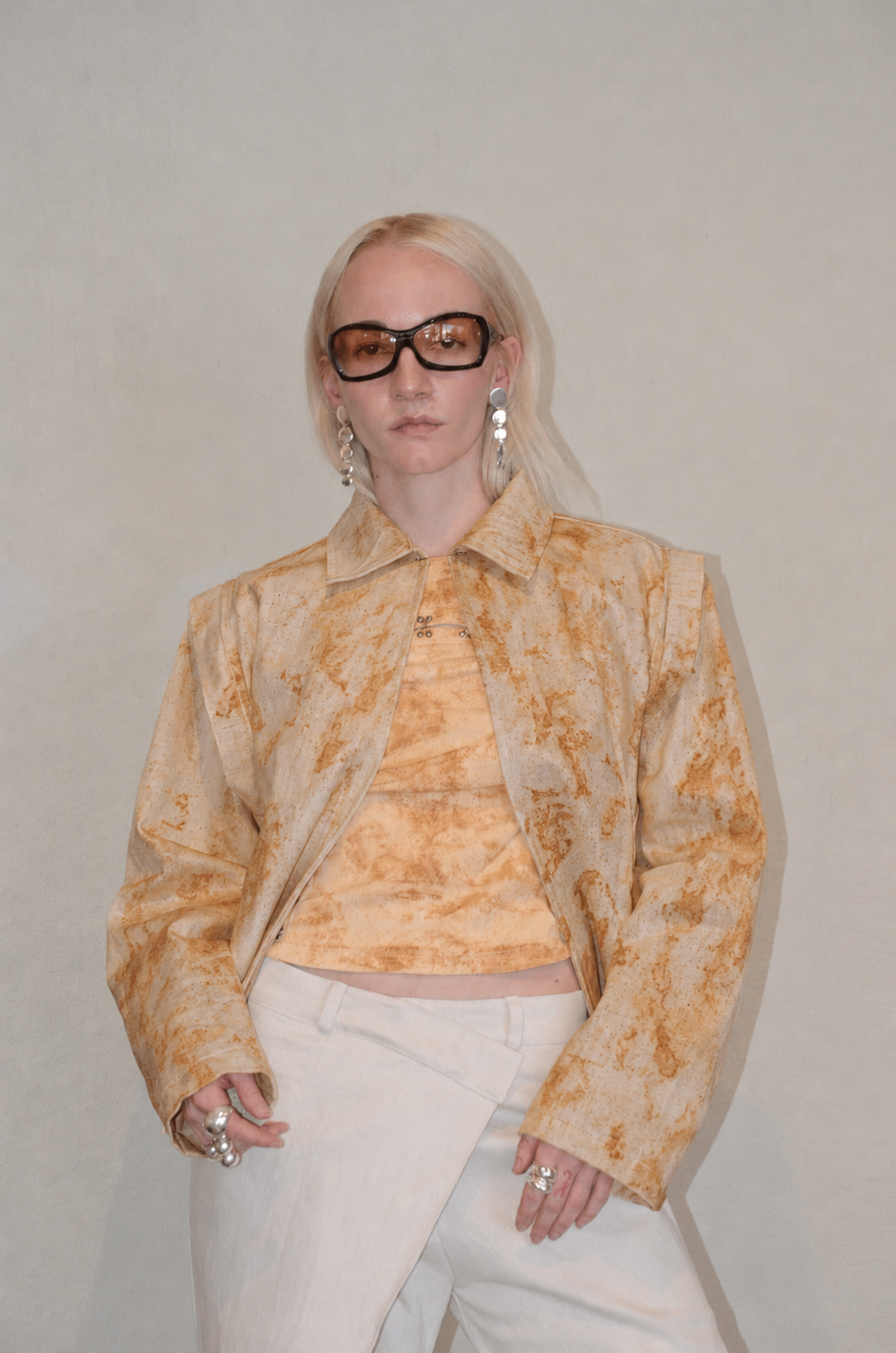 TRANSFORMABLE JACKET