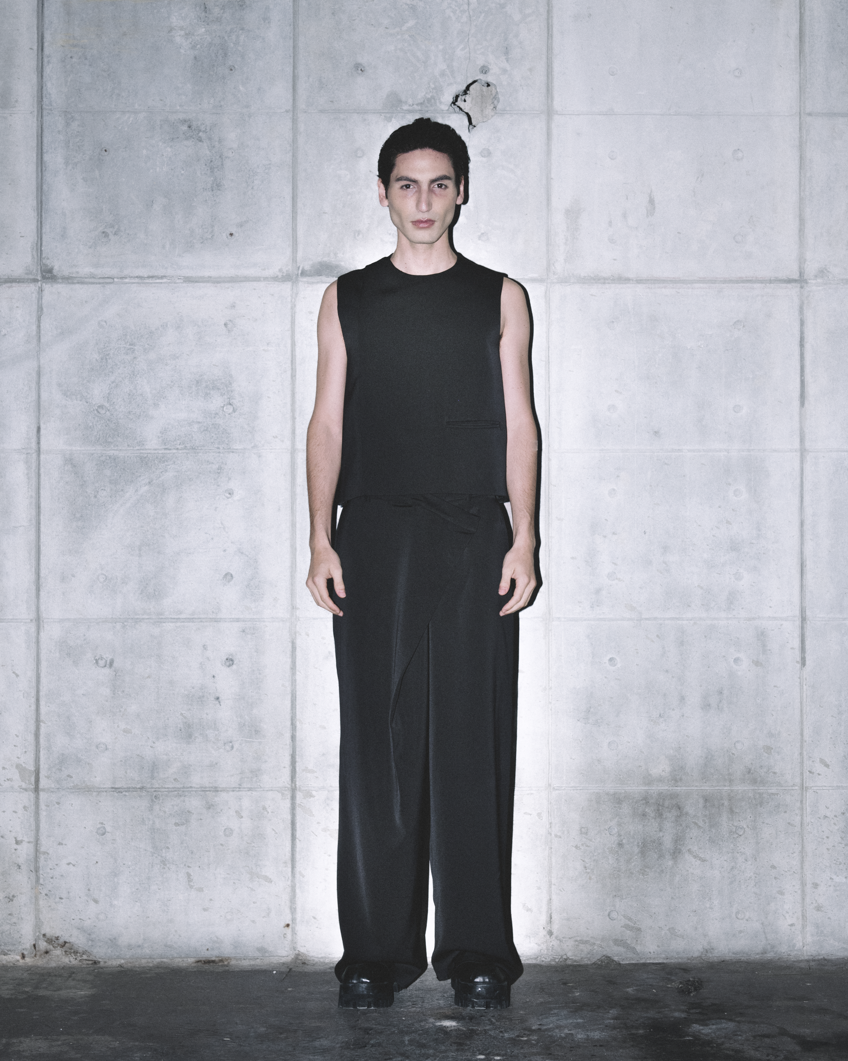 DRAE VEST