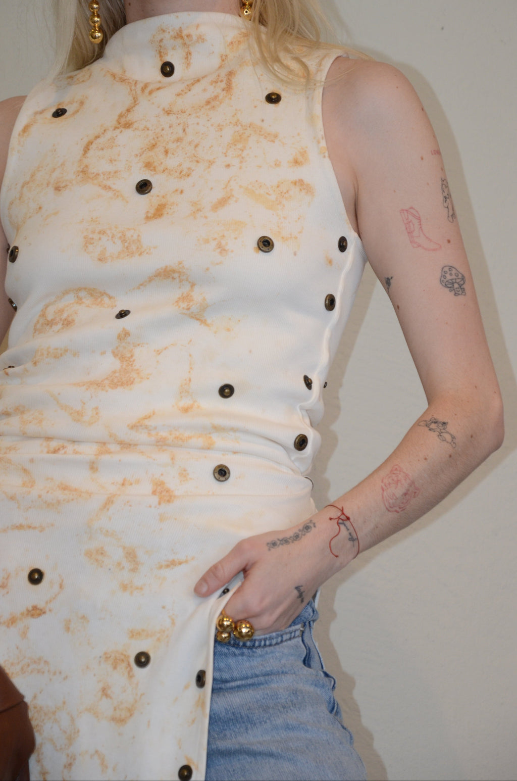 TRANSFORMABLE SLIT SHIRT